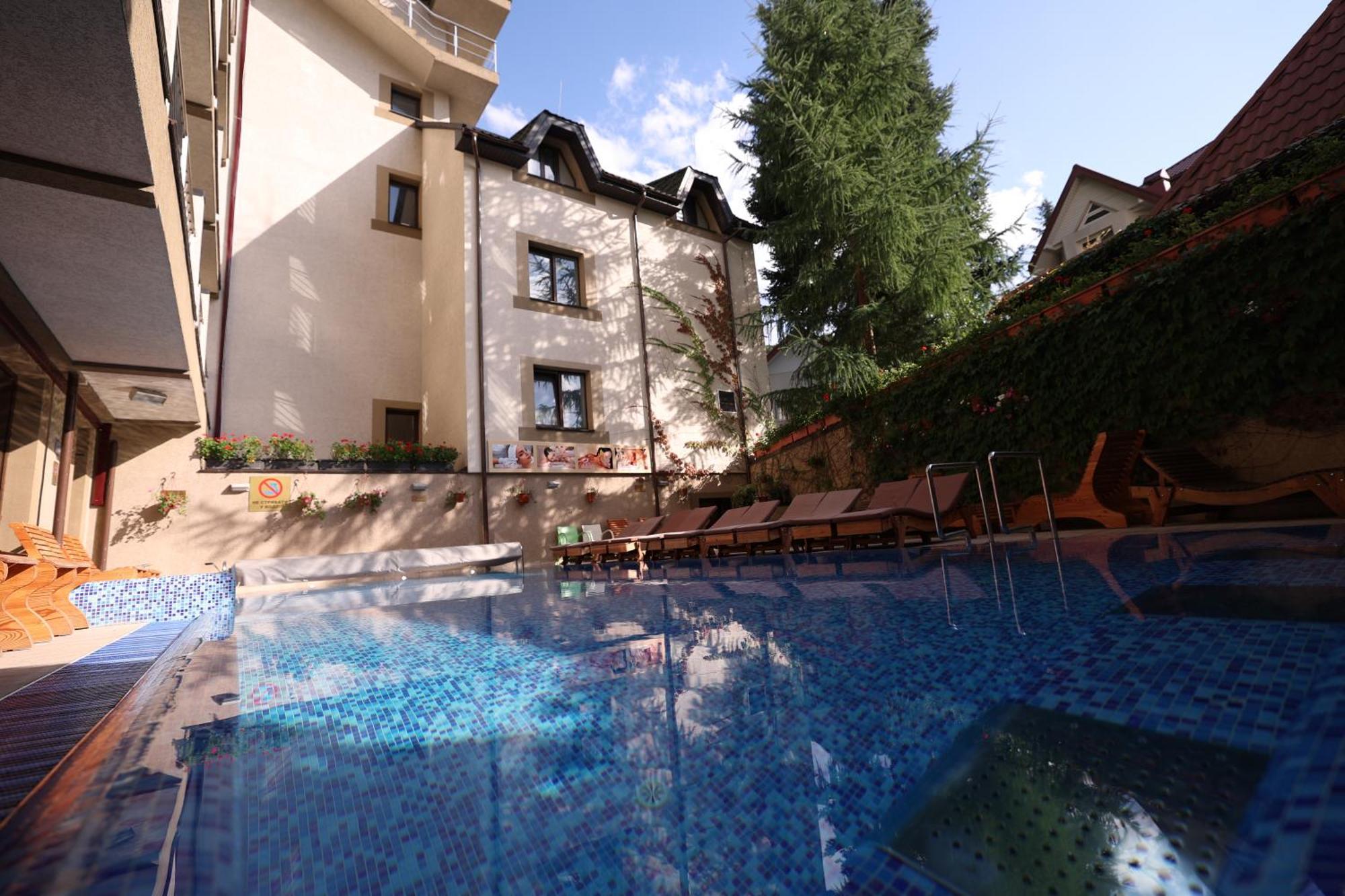 Romantik Spa Hotel ヤレムチャ エクステリア 写真